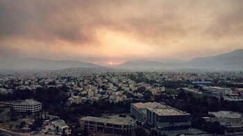 Посольство РФ в Греции призывает туристов к осторожности в связи с пожарами