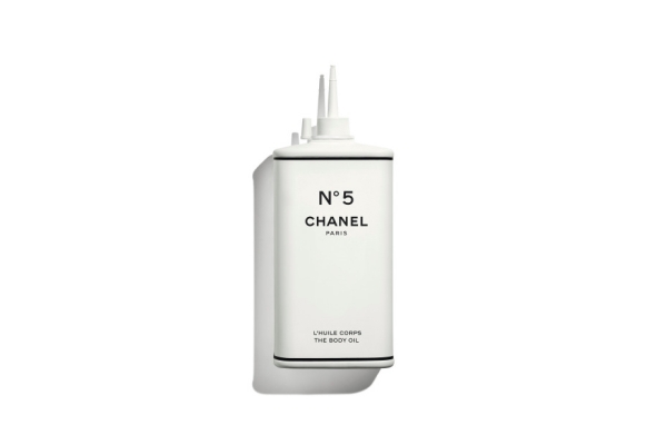 Chanel выпустил лимитированную бьюти-коллекцию Factory 5